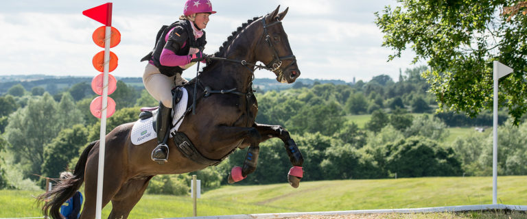 Victoria Bax Eventing Racehorse Retraining 6 years experience with Aloeride aloe vera